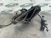 Engine mounting bracket