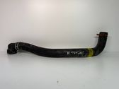 Tuyau de liquide de refroidissement moteur