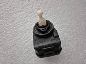 Headlight level adjustment motor