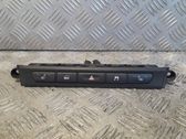 Botón interruptor de luz de peligro