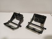 Tailgate/trunk/boot hinge