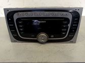 Radio / CD-Player / DVD-Player / Navigation