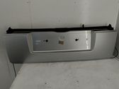 Puerta trasera de camión