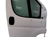 Porte avant