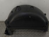 Rear arch fender liner splash guards