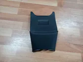 Другая центральная деталь консоли (туннеля)