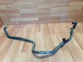 Tuyau de liquide de refroidissement moteur