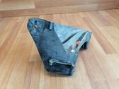 Engine mounting bracket