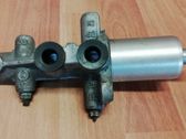 Master brake cylinder