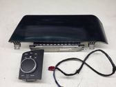 Radio / CD-Player / DVD-Player / Navigation