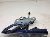Engine bonnet/hood hinges