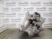 Mechaninė 5 pavarų dėžė