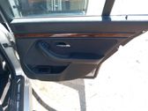 Mécanisme lève-vitre de porte arrière avec moteur
