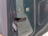 Serrure de porte arrière
