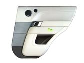 Moldura del tarjetero de la puerta trasera