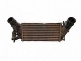 Starpdzesētāja radiators