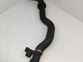 Tuyau de liquide de refroidissement moteur