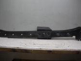 Front sill (body part)