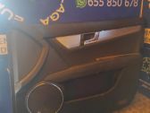 Moldura del tarjetero de la puerta trasera