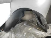 Front wheel arch liner splash guards
