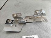 Fender mounting bracket