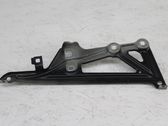 Fender mounting bracket