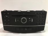Radio / CD-Player / DVD-Player / Navigation