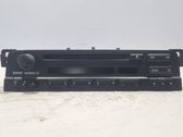 Radio / CD-Player / DVD-Player / Navigation