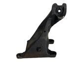 Engine mounting bracket