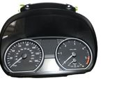 Geschwindigkeitsmesser Cockpit