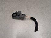 Oro pagalvių smūgio daviklis