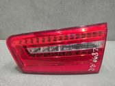 Tailgate rear/tail lights