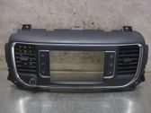 Radio/GPS head unit trim
