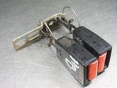Boucle de ceinture de sécurité avant