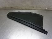 Ventanilla de ventilación de la puerta trasera