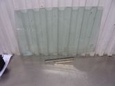 Rear door window glass
