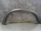 Garniture pour voûte de roue avant