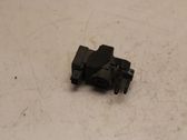 Vacuum valve