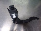 Accelerator throttle pedal