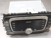 Radio/CD/DVD/GPS head unit