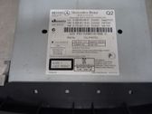 Radio / CD-Player / DVD-Player / Navigation