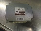 Unité de commande, différentiel boîte de transfert