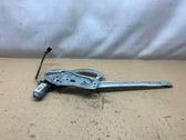 Front door manual window regulator