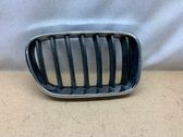 Grille calandre supérieure de pare-chocs avant