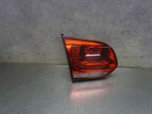 Tailgate rear/tail lights