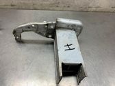 Front bumper mounting bracket