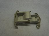 Bisagra inferior puerta delantera