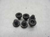 Tuercas/tornillos