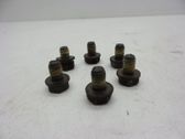 Nuts/bolts