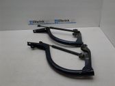 Tailgate/trunk/boot hinge